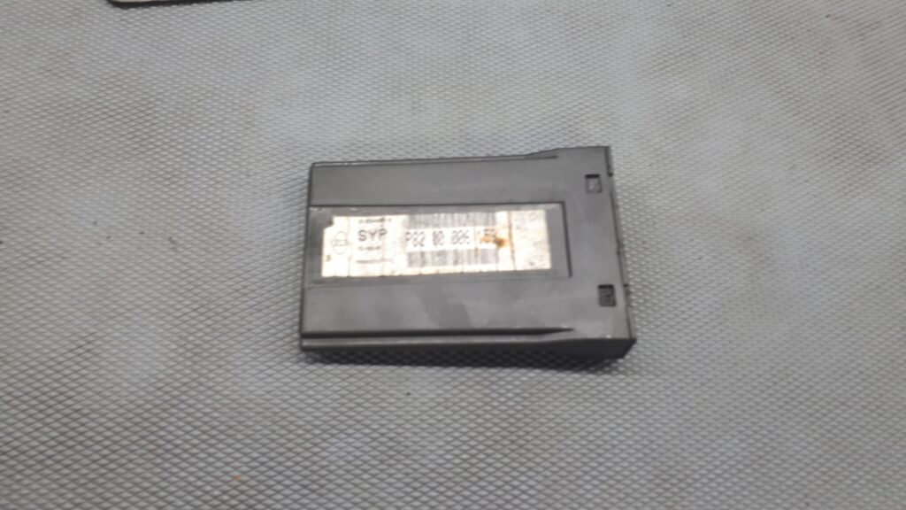 P8200006159 modul sterownik syntezator renault laguna II