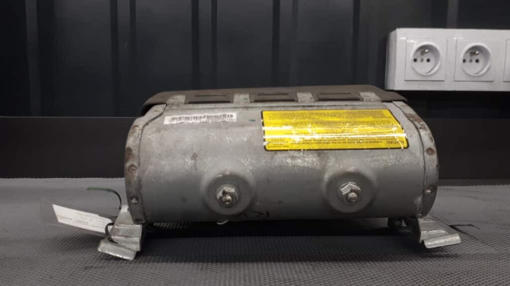 0001123v021 airbag pasazera Smart City 03r