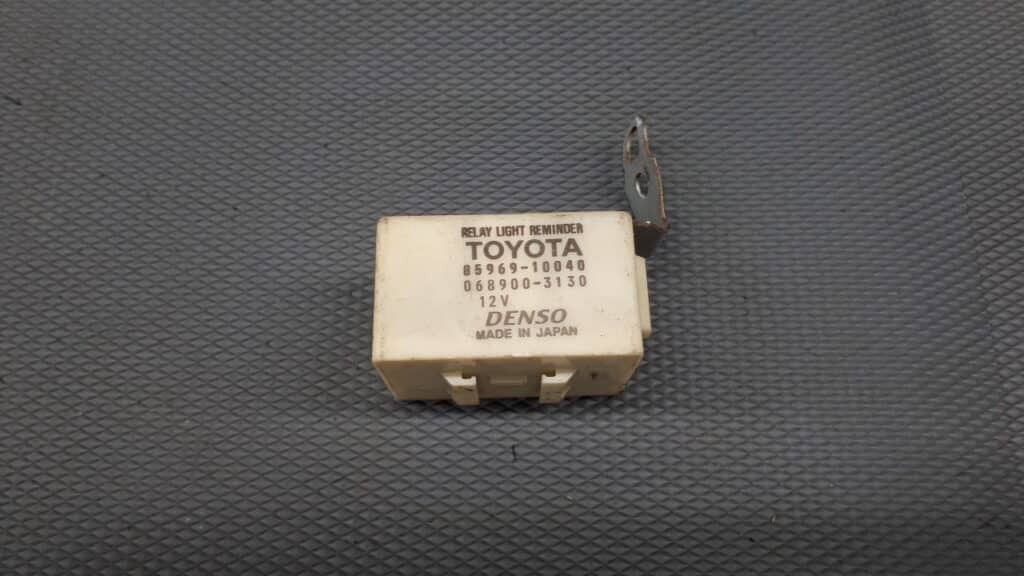8596910040 toyota starlet III przekaznik modul