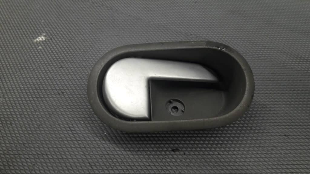 2S61-A22600-ADW Klamka prawa ford fiesta MK6