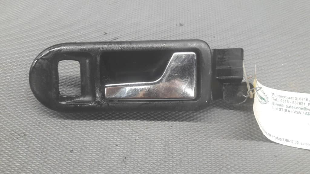 3B1837114T  Klamka drzwi lewy tyl vw bora 2003r