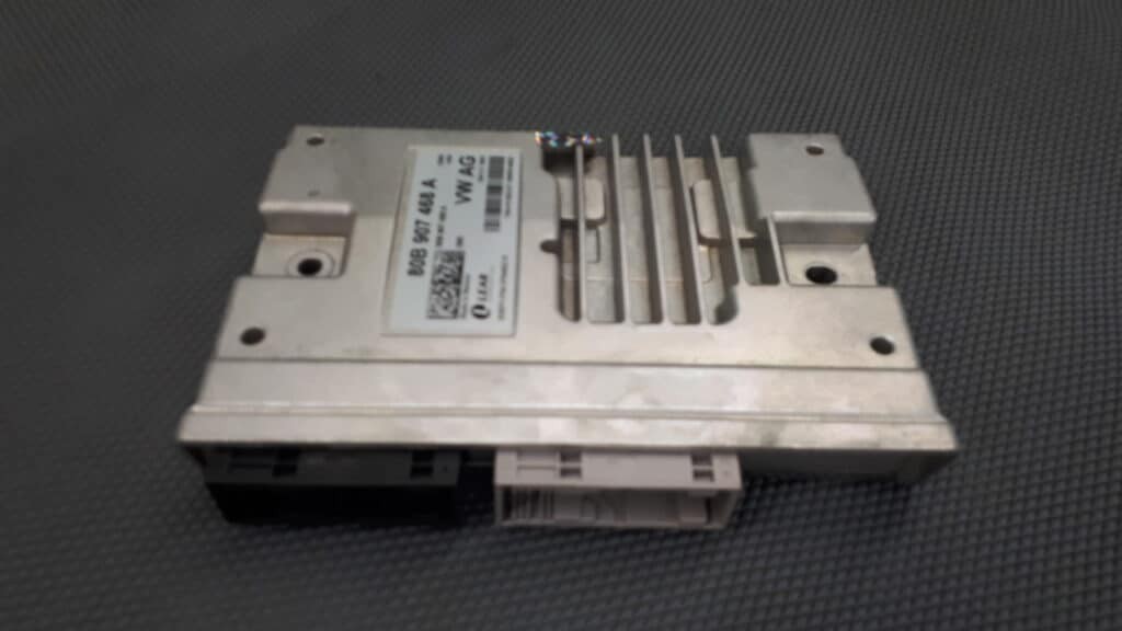 80B907468A komputer moduł Audi a5 b9