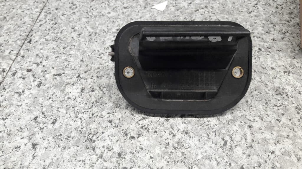 7700413143 klamka klapy bagaznika RENAULT LAGUNA I