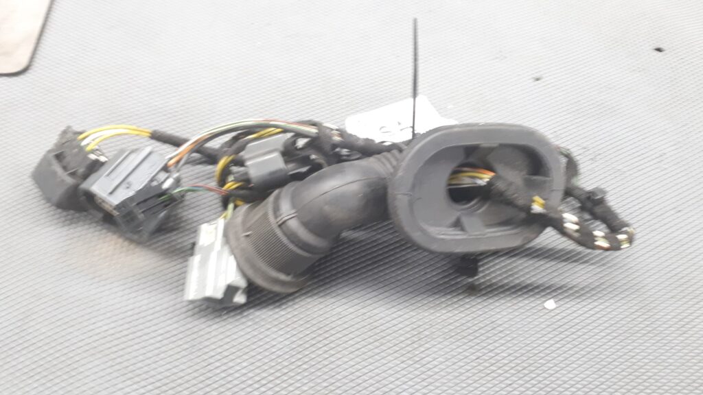 1S7T-14K138-SA instalacja wiazka mondeo mk3