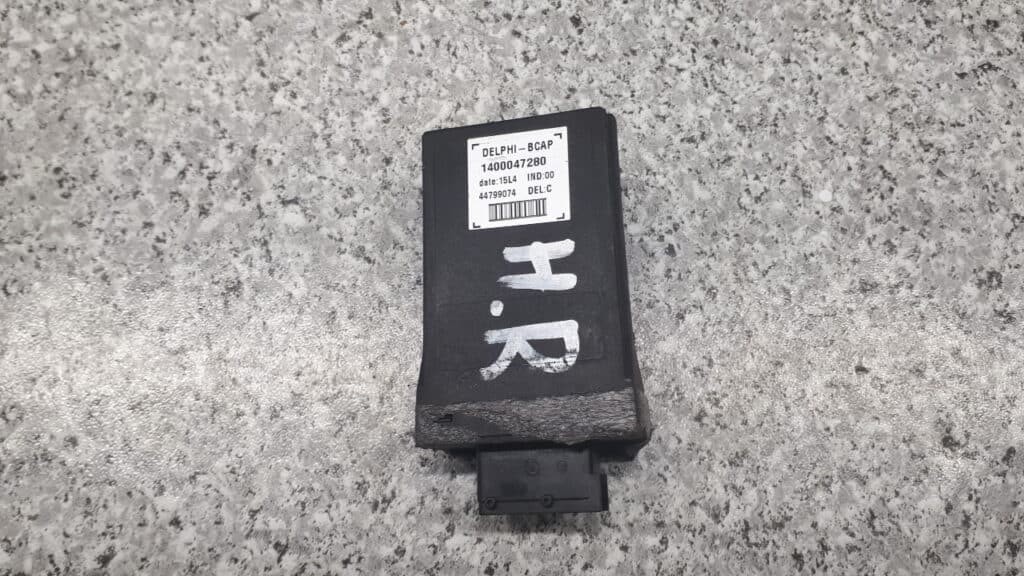 1400047280 modul centralnego zamka c8 peugeot