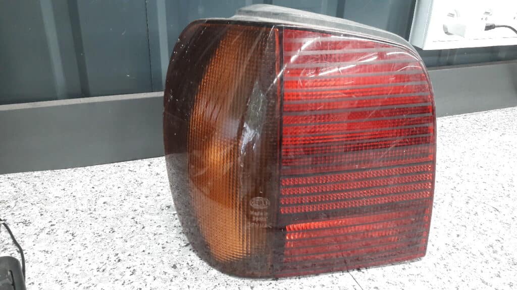6n0945095b lampa lewy tył vw polo III 95r