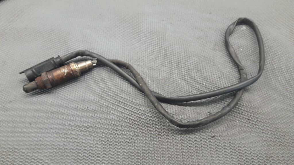 09330402 sonda LAMBDA BMW E39 2.0