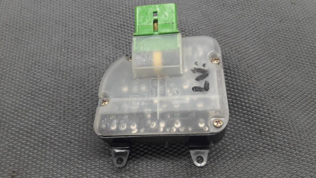 895-7G68 panel sterowania szyb SUBARU LEGACY II