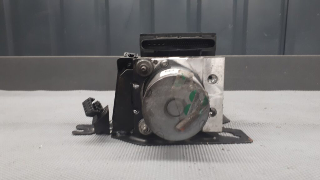 51753653 pompa sterownik alfa romeo 147 1.6