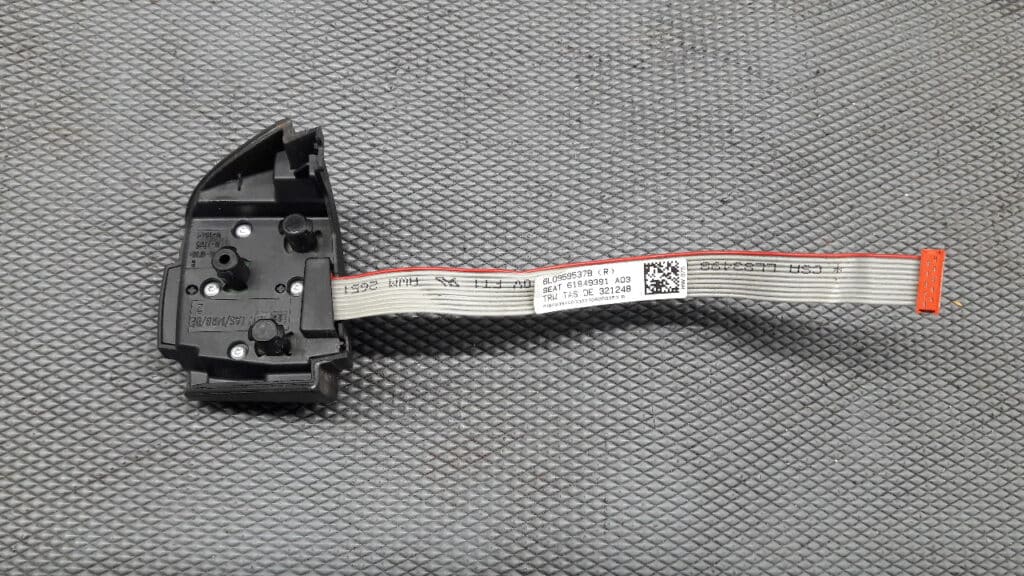 6l0959537 przelacznik kierownicy prawy seat