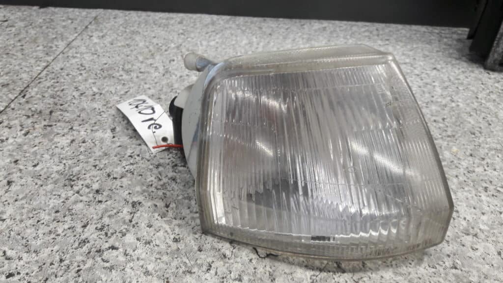 6R0189096 Kierunkowskaz prawy Peugeot 106