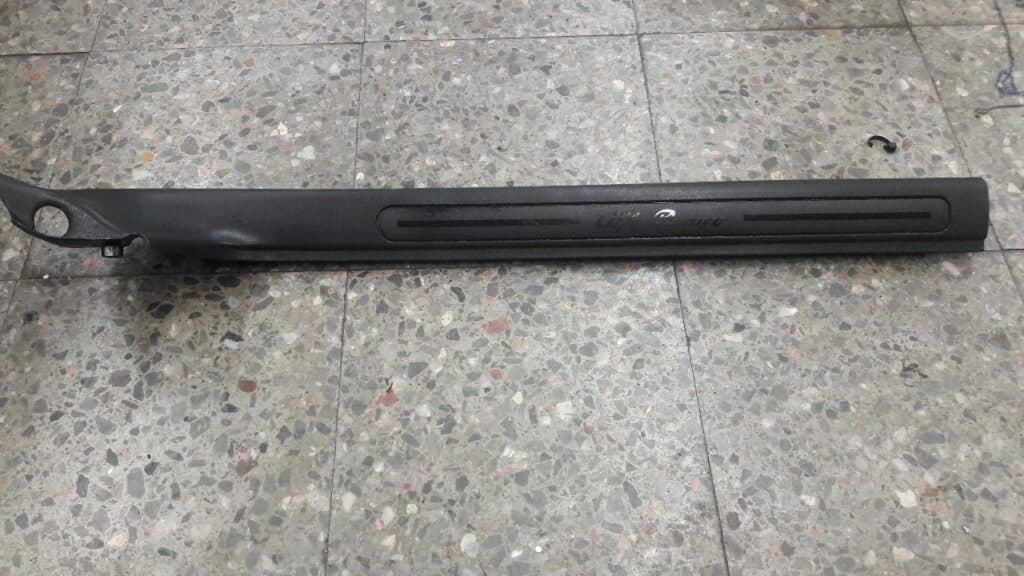 735263946 listwa progu lewy przod alfa romeo 147 1.6