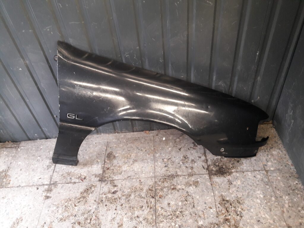błotnik prawy przód opel vectra a czarny