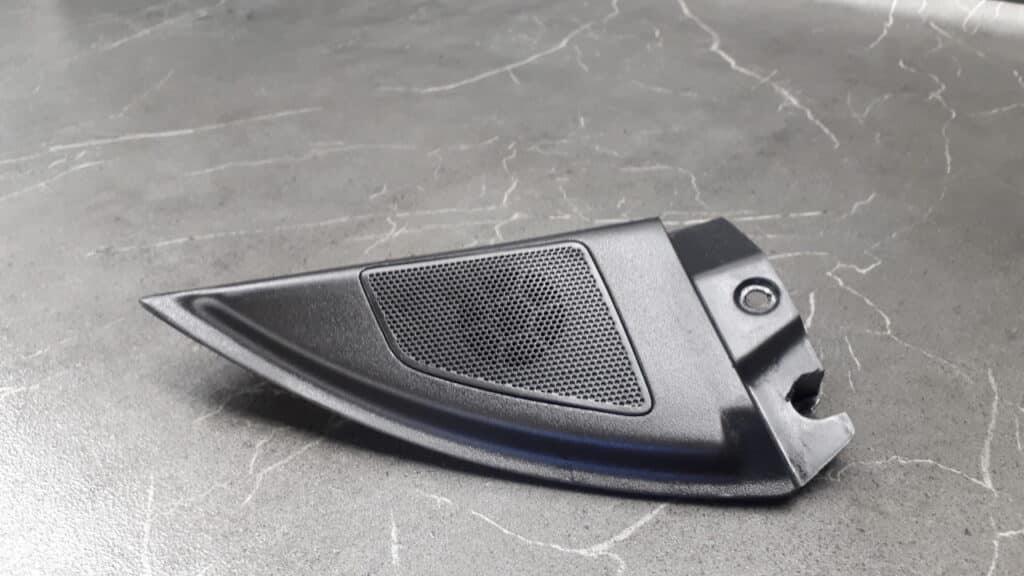 9179575 Panel trojkat prawy przod opel vectra c