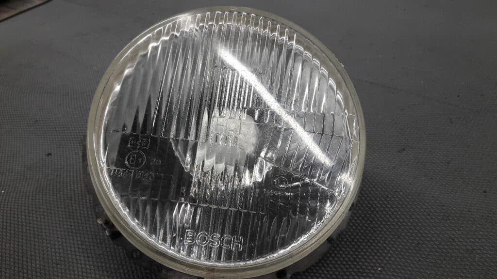 1305603018 reflektor vw golf II BOSCH