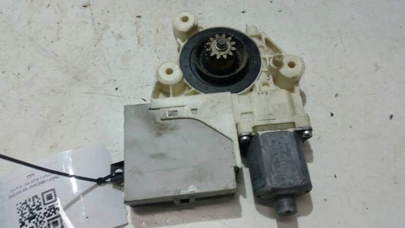 7M5T-14B534AC SILNICZEK DRZWI LEWY TYL FOCUS MK2