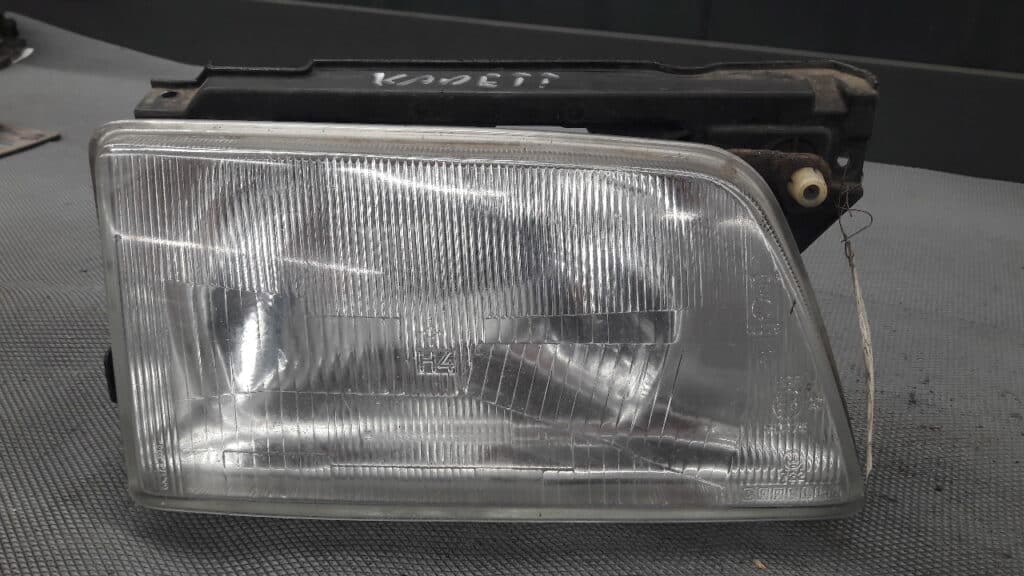 reflektor prawy opel kadett e carello