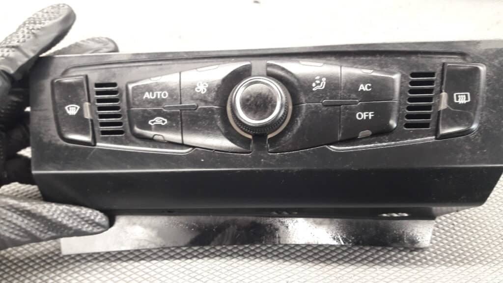 8T1820043H Panel klimatyzacji A5 S8 audi