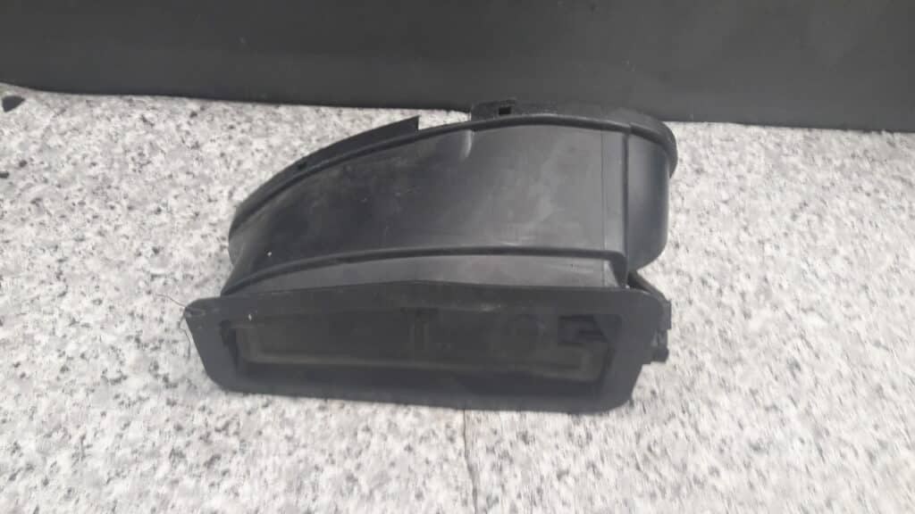 9617706277 kratka nawiewu citroen saxo