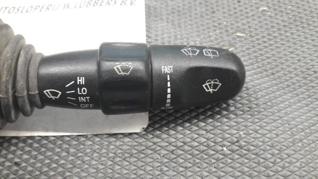 przelacznik wycieraczek daewoo nubira 98r