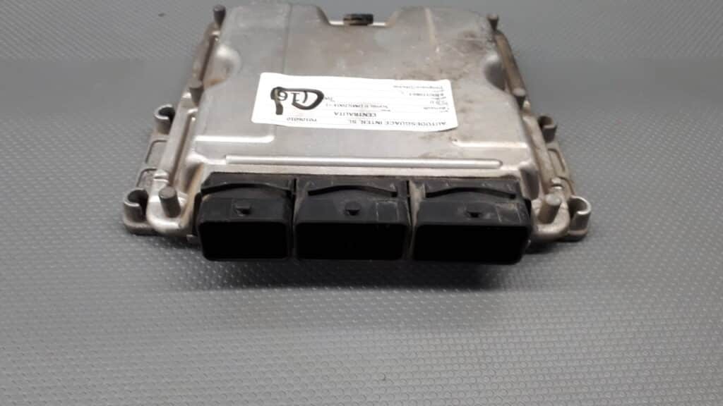 8200039569 Komputer silnika Megane I 1.9dCi