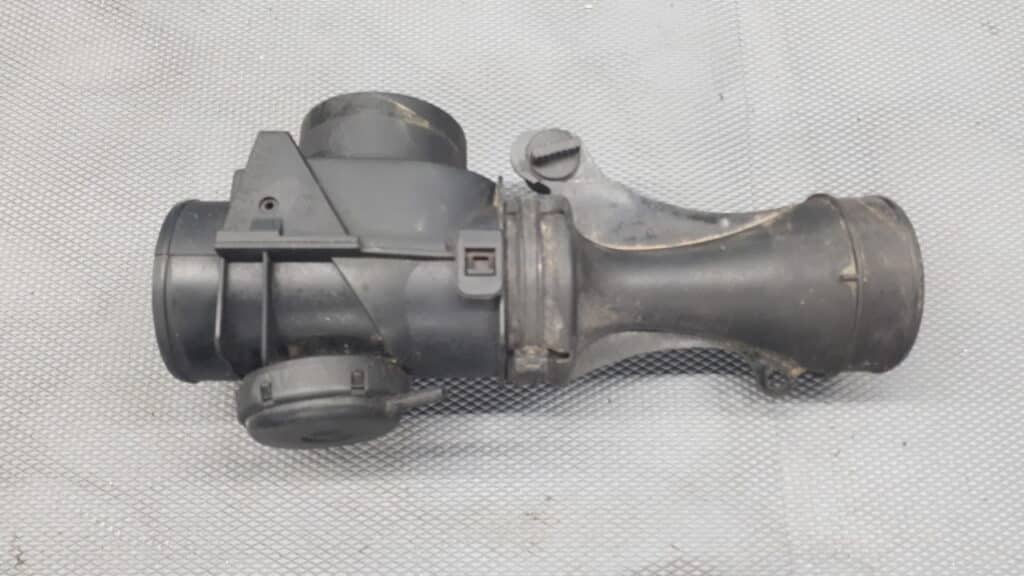 9615965780 rura filtra powietrza peugeot 106 II