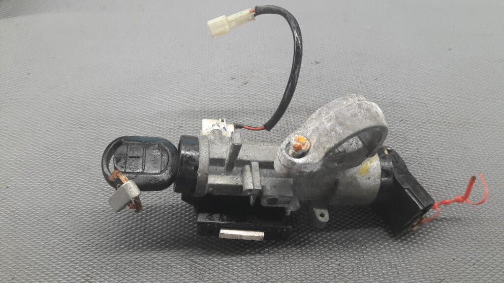 521810-1000 stacyjka kluczyk chevrolet lacetti 03r