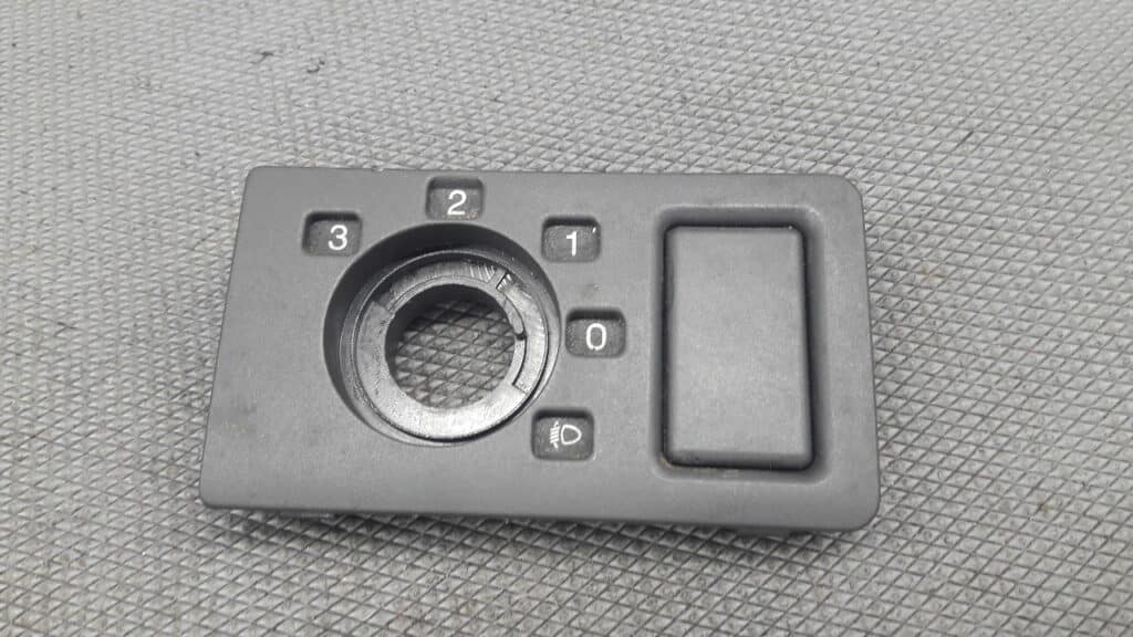 ramka regulatora swiatel peugeot boxer 230