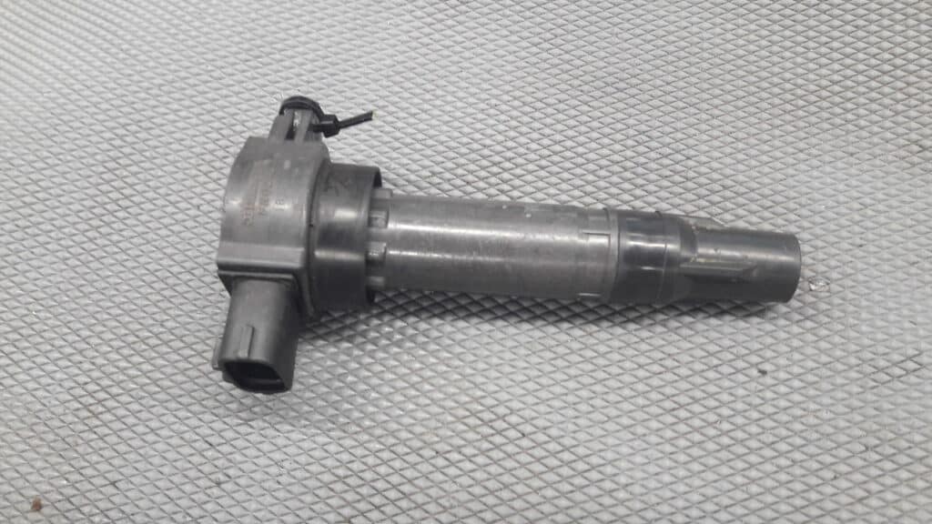 1832A028 Cewka zaplonowa smart fortwo II 451 1.0