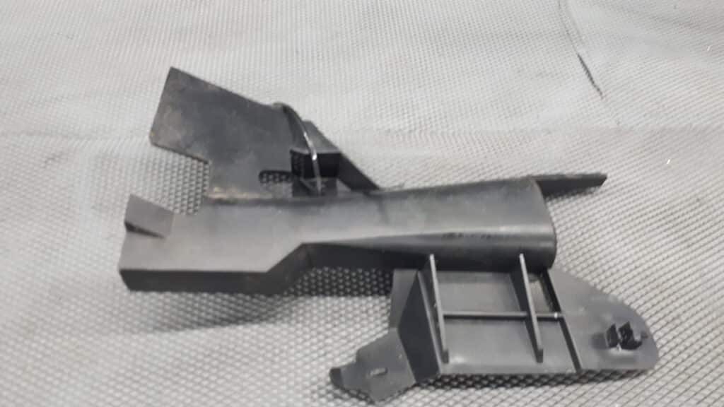 9642495780 Oslona Obudowy Prawy Przod Citroen C5