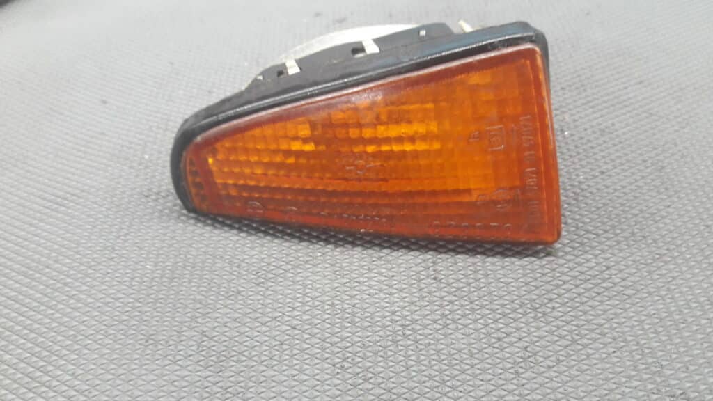 7629826 KIERUNKOWSKAZ LEWY PRZOD FIAT CINQUECENTO