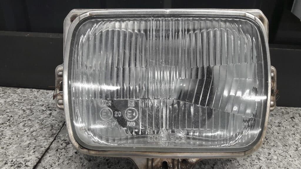 reflektor prawy honda accord III 89r