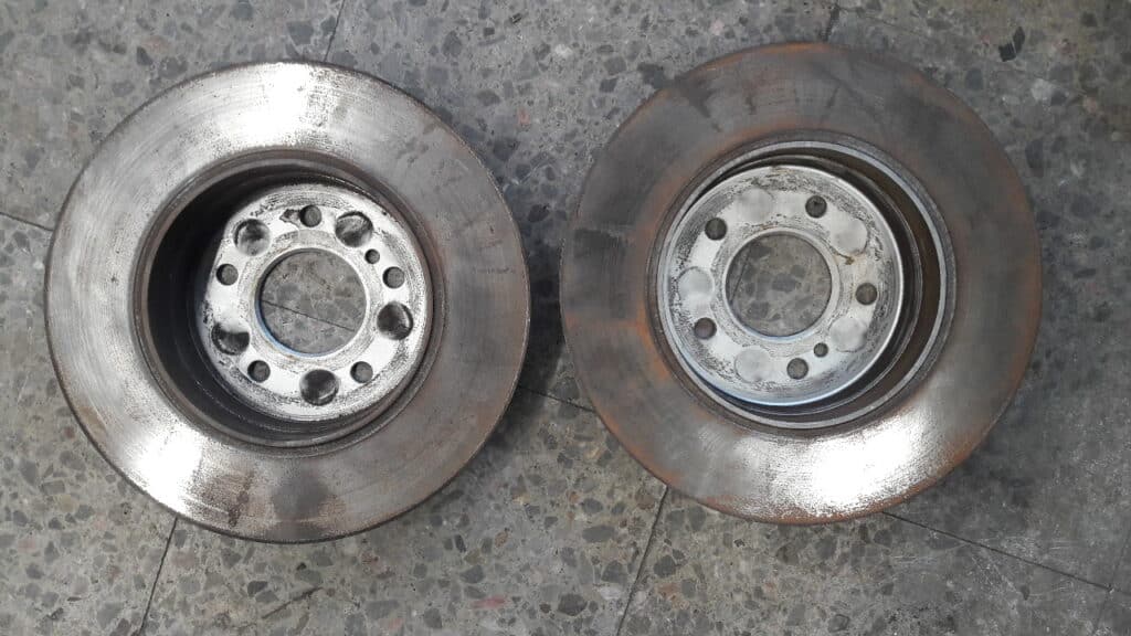 tarcze hamulcowe tył mercedes w203 1.8 290MM