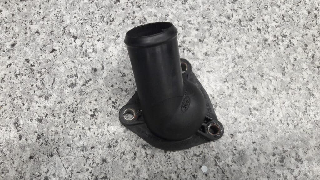 2s4Q-8594-ab obudowa termostatu ford focus 1.8