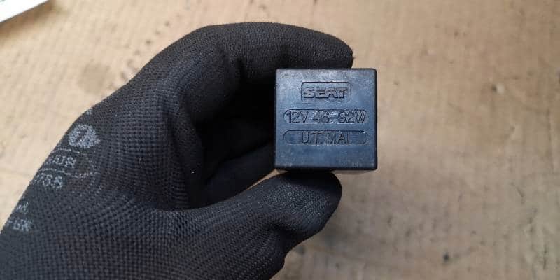 72287 PRZEKAZNIK SEAT 12V 46-92W