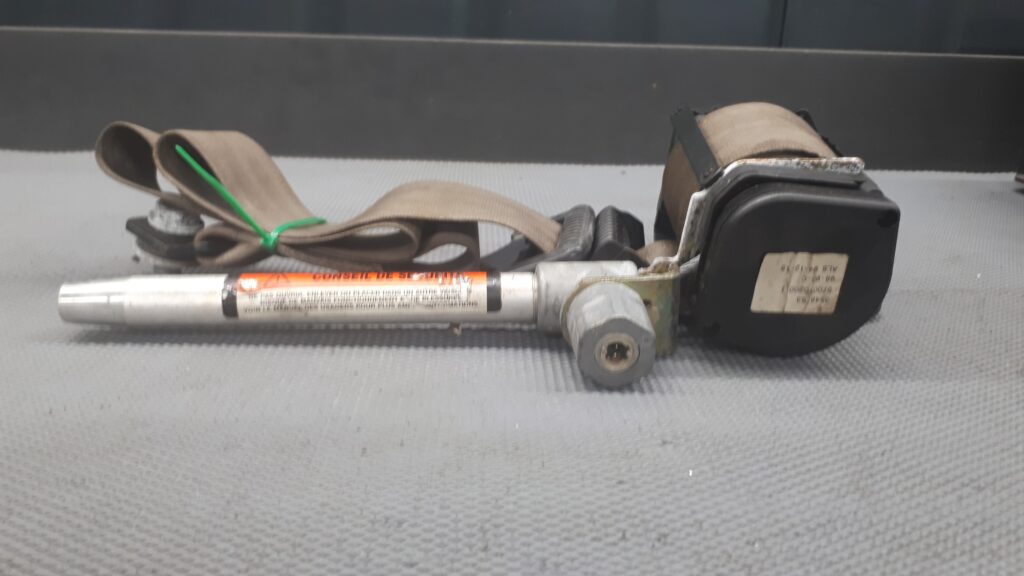 3548753 pas prawy  przod VOLVO 965 S 95R