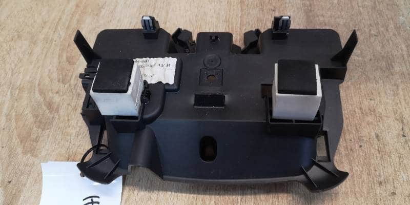 9682941880 MOCOWANIE LAMPY PODSUFITKI C4 PICASSO
