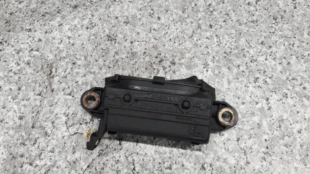 4A0839206D klamka prawy tyl AUDI 80 B4