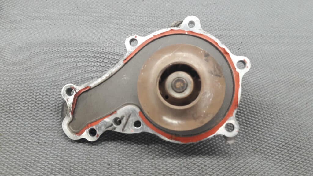 Pompa wody citroen xsara picasso 1.6 HDI