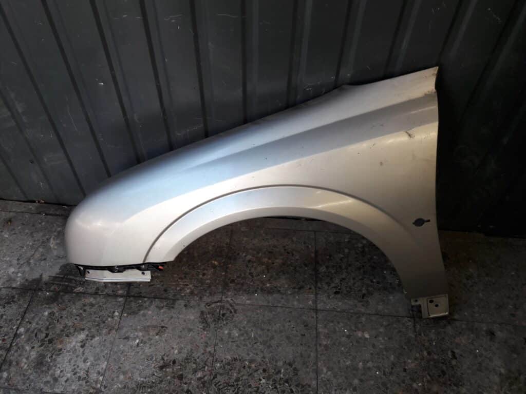 błotnik lewy przód opel vectra c signum złoty