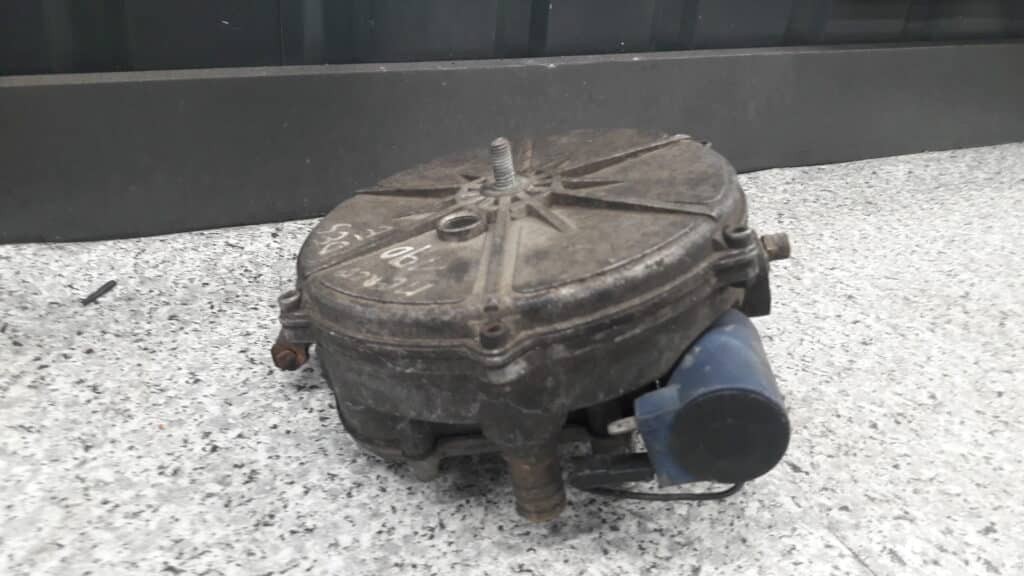 67r010045 reduktor parownik gazu opel combo 1.6