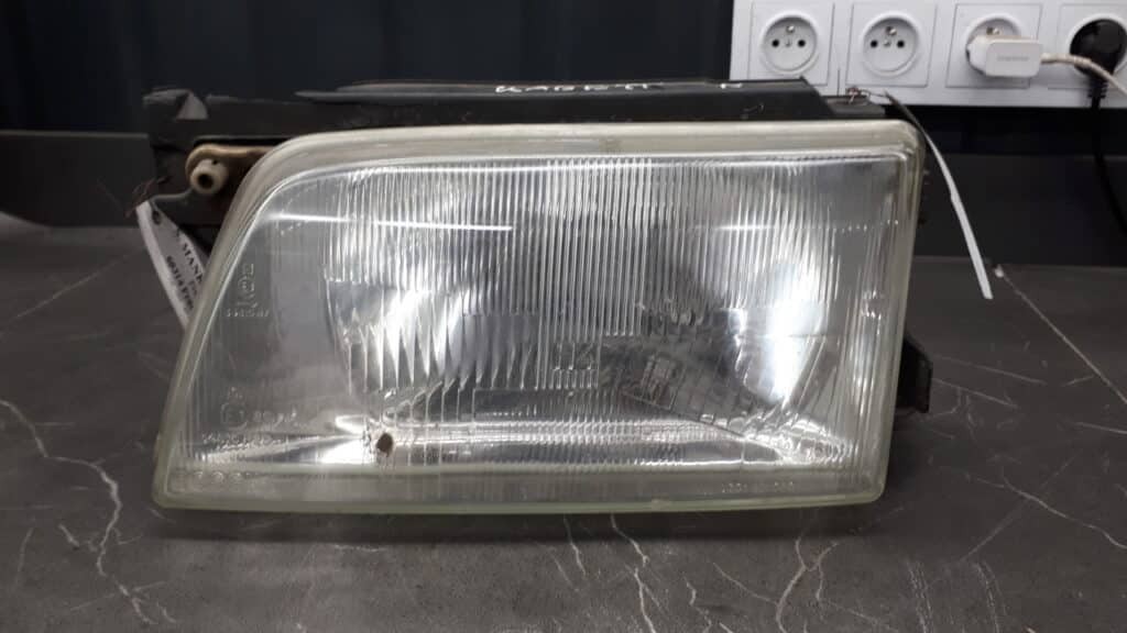 1305621030 reflektor opel kadett e 91r