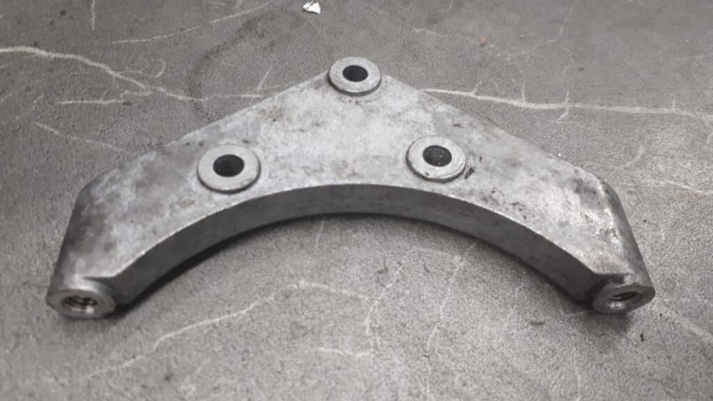 a6282360030 Łapa Sprężarki Klimatyzacji Mercedes W220 S400 4.0