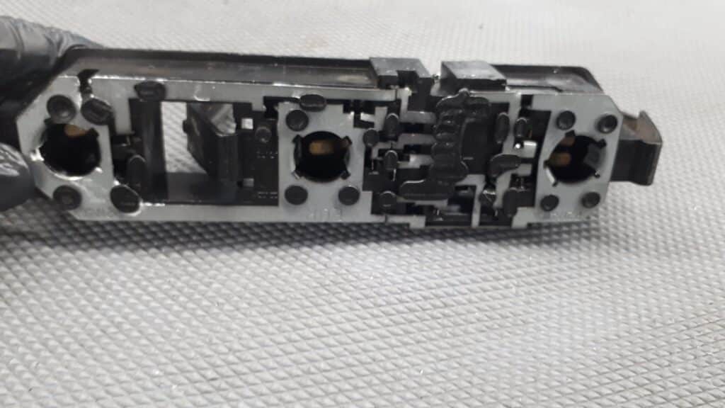 3512418 wklad lampy lewy volvo v70