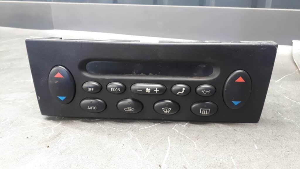 mf146430-8910 panel nawiewu rover 75 98-05