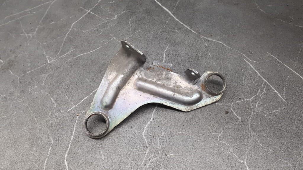 6400900140 mocowanie filtra mercedes w169