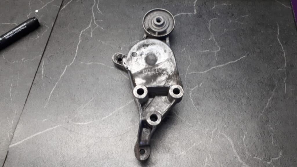 038903315k napinacz rolka vw seat skoda 1.9sdi