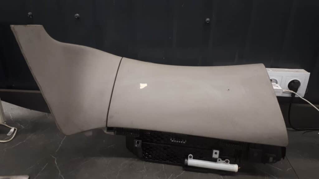 A2116802487 Schowek Pasazera Mercedes E W211 2.2