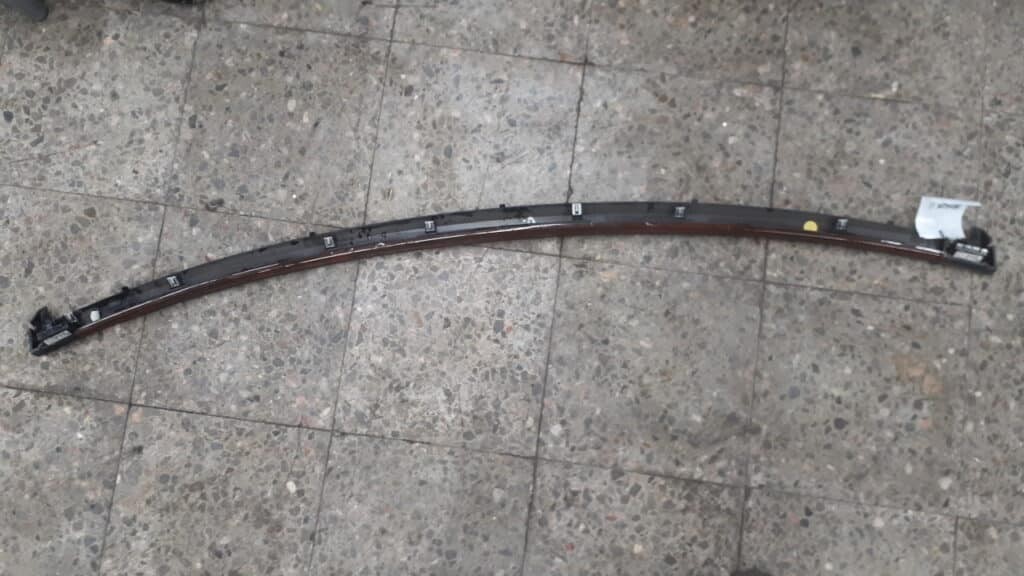 3d0819635a Listwa Konsoli VW Paheton 3.2