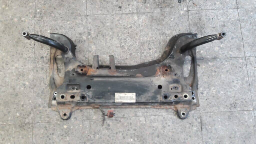 sanki belka silnika ford fiesta mk6 1.4